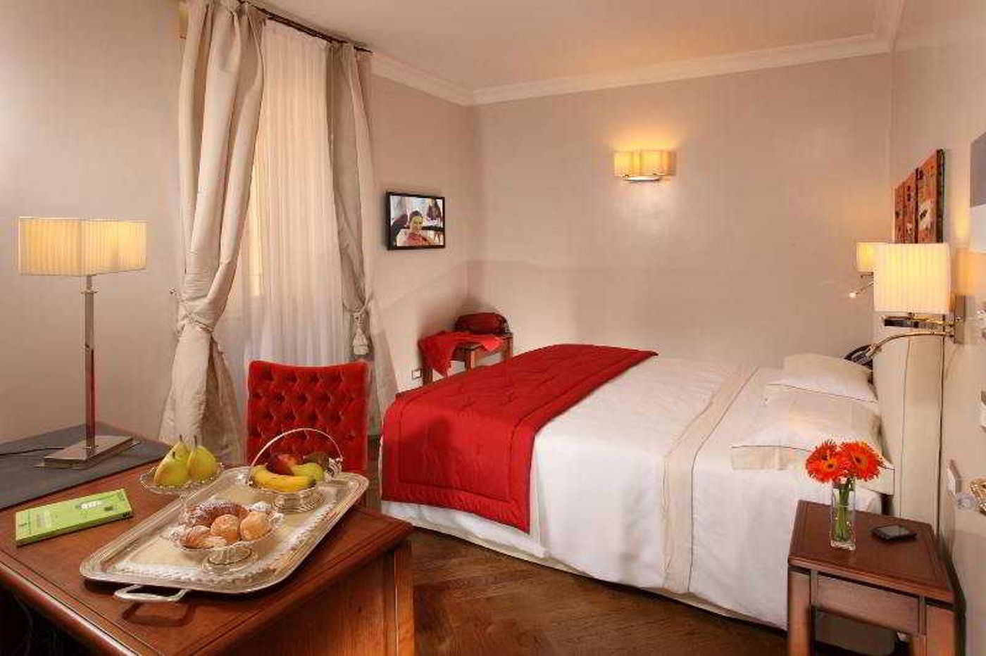 Vivaldi-Luxury-Hotel-Room-10