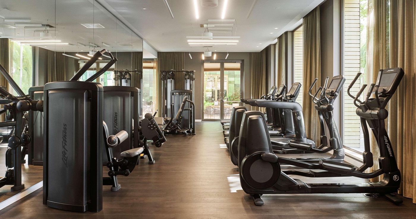 Hyatt-Regency-Amsterdam-Sports-and-Entertainment-67