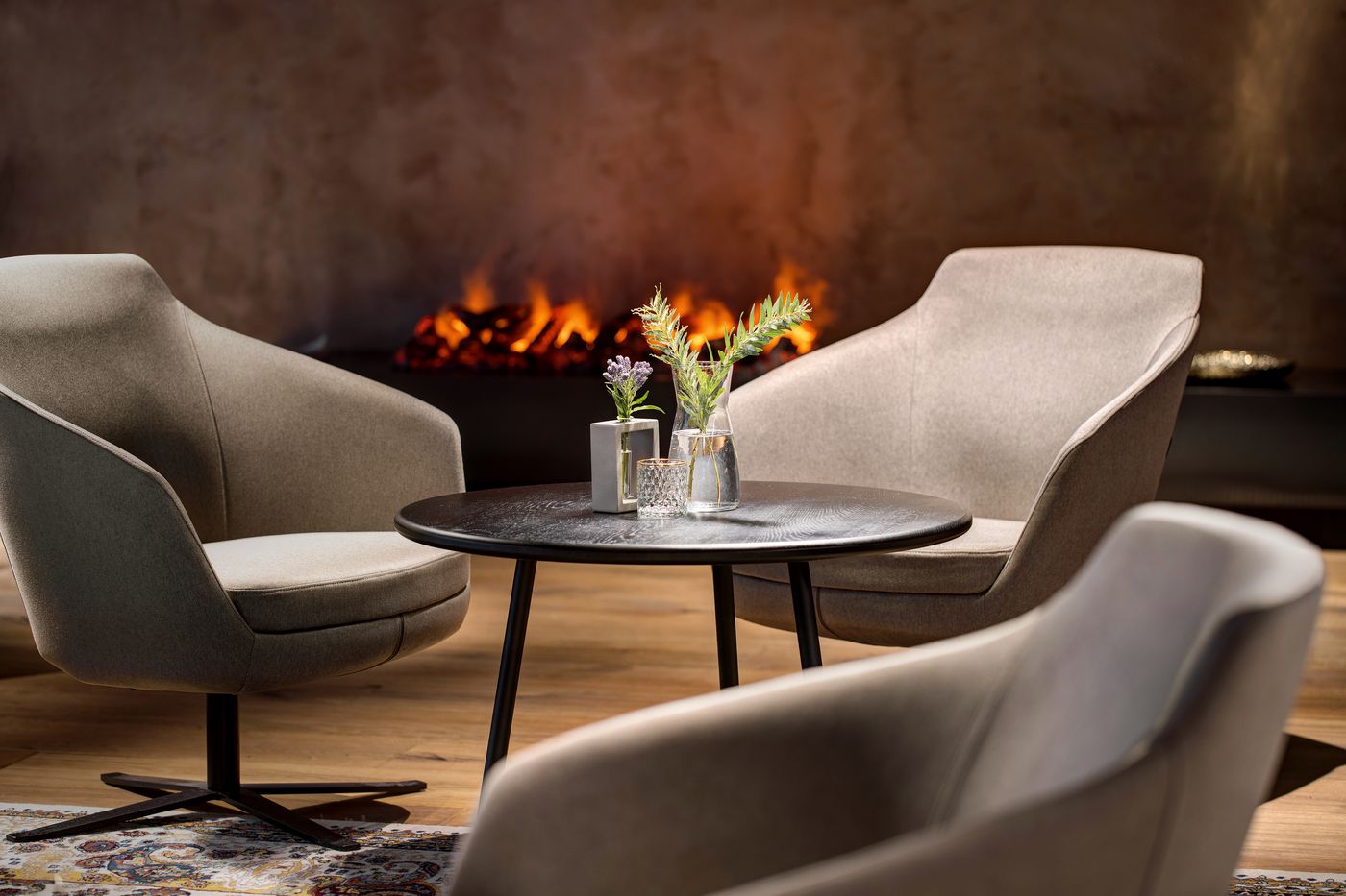 Mamaison-Residence-Downtown-Lobby-16