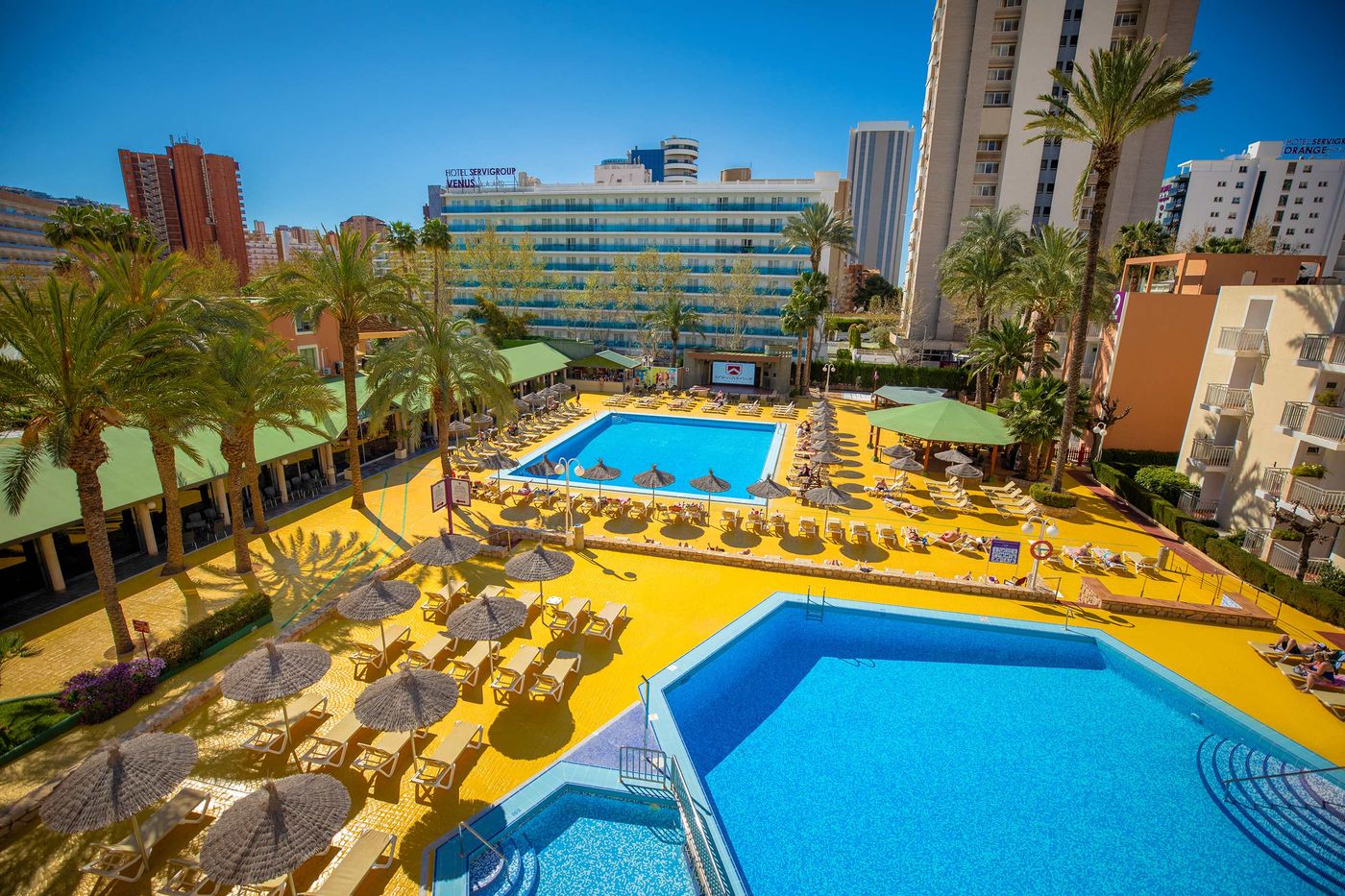 Servigroup-Pueblo-Benidorm-Pool-1