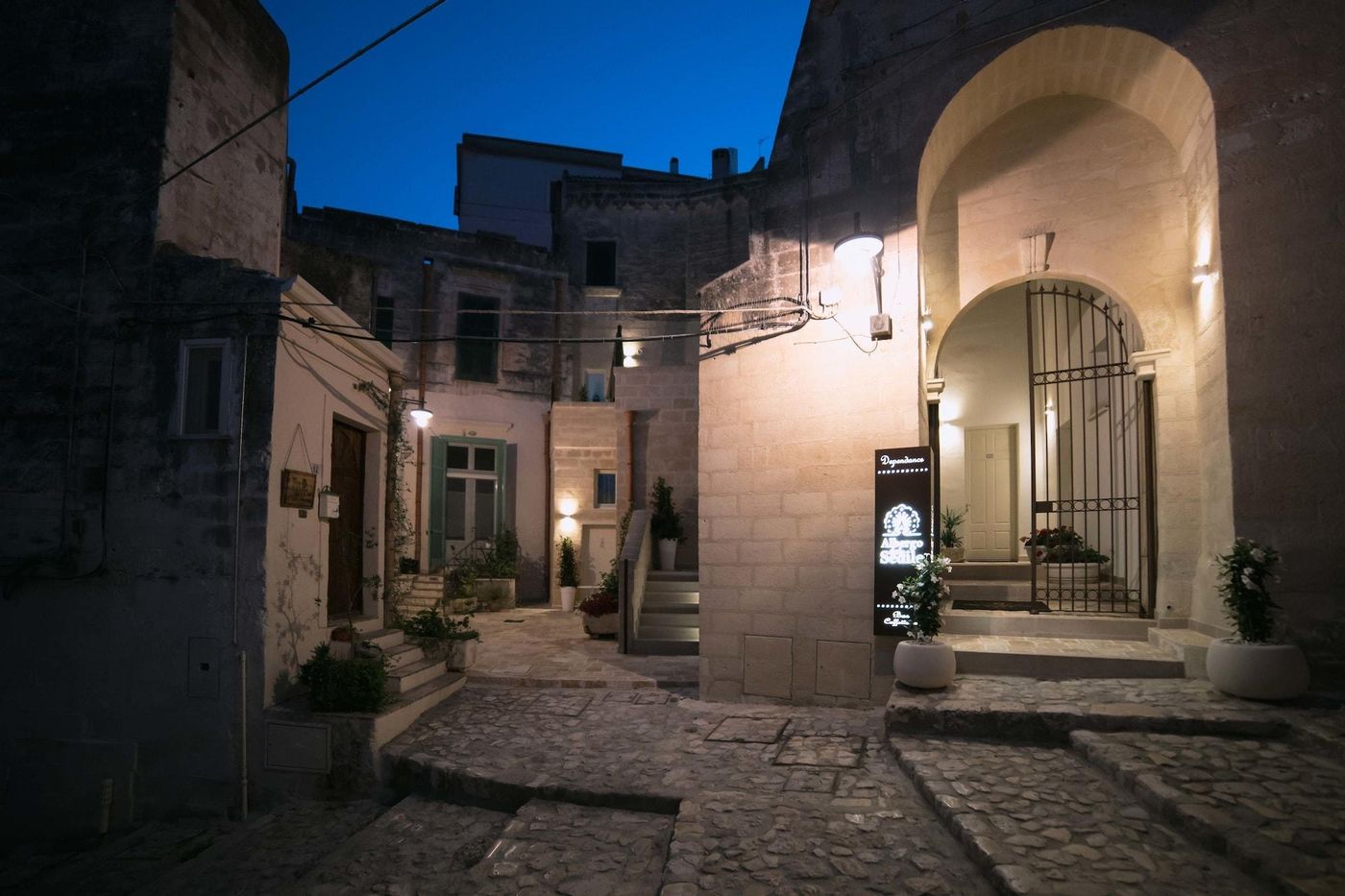 Albergo Del Sedile-Italy-Matera-General view-3