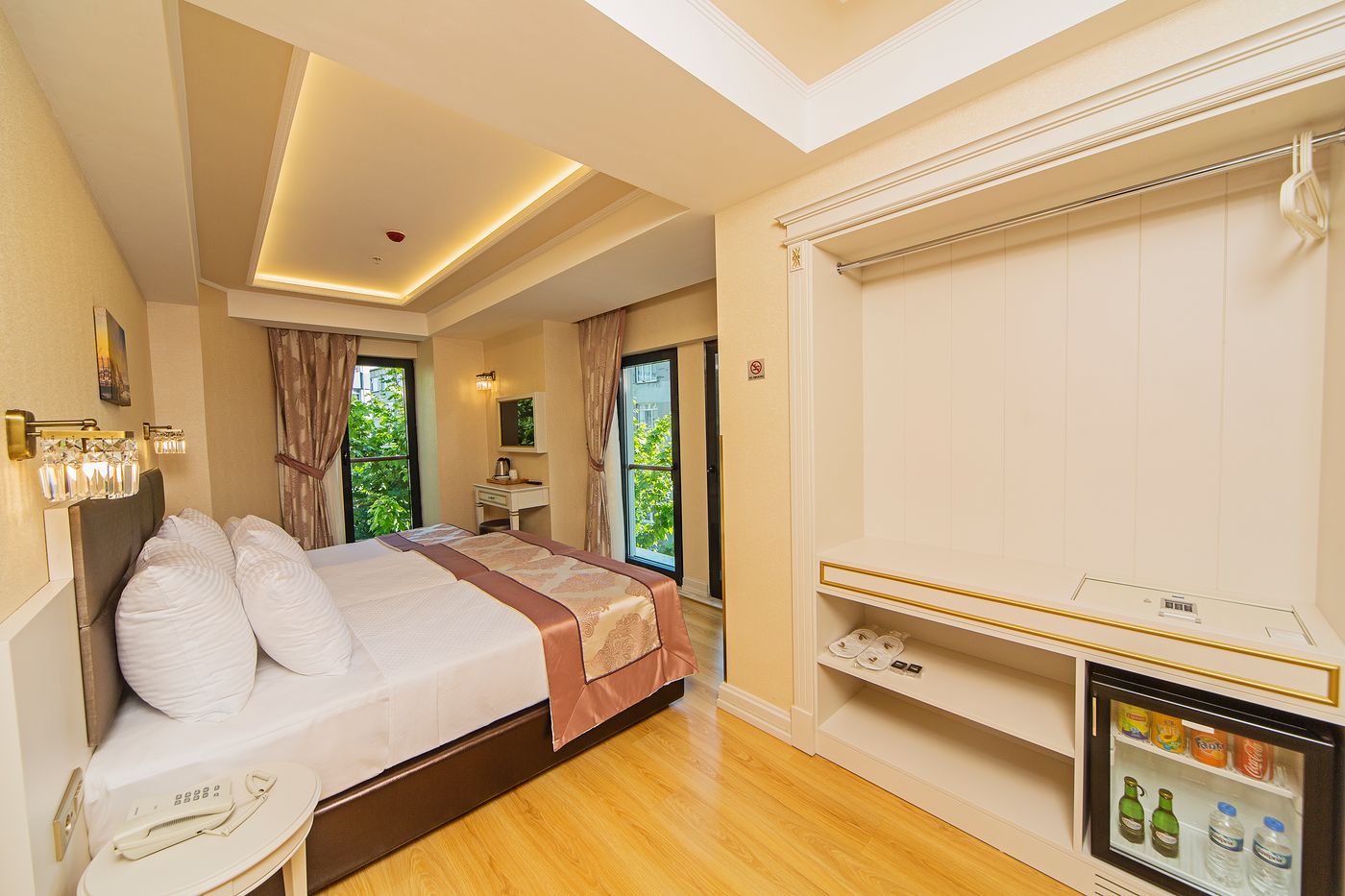 Grand-Naki-Hotel-Room-6