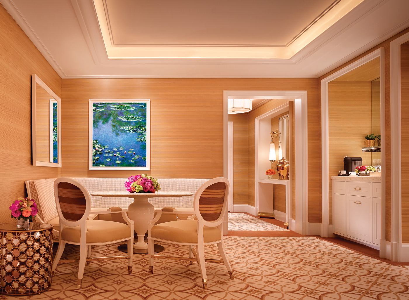 Encore-Boston-Harbor-Room-14