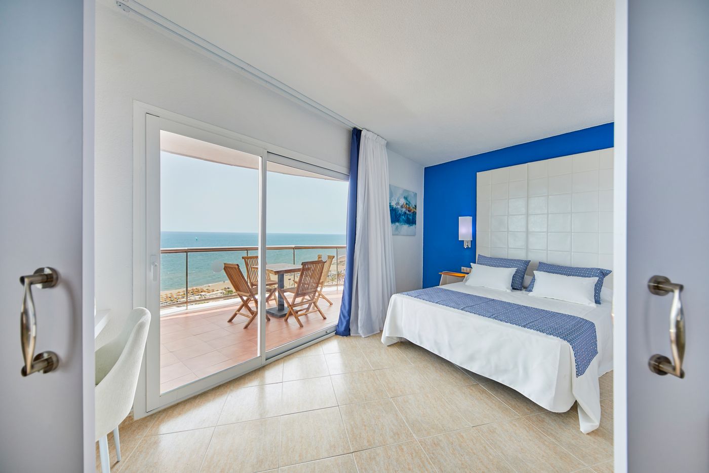 Ibersol-Torremolinos-Beach-Room-26