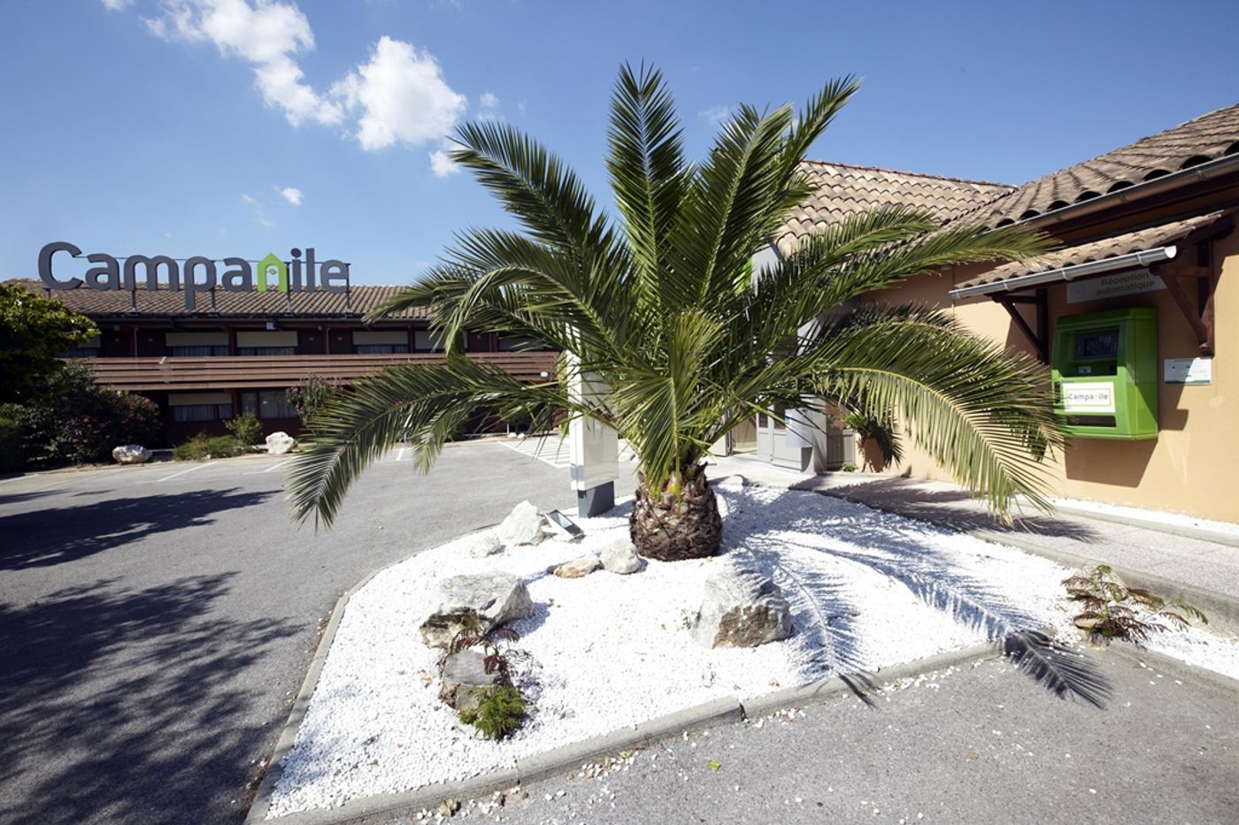 KYRIAD DIRECT MARSEILLE EST - La Valentine-France-La Penne Sur Huveaun-General view-4