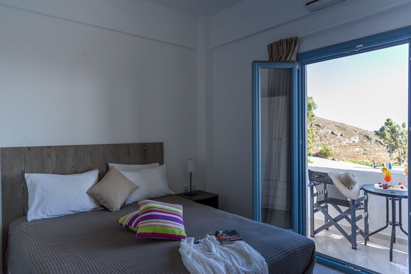 Caldera-Romantica-Room-18