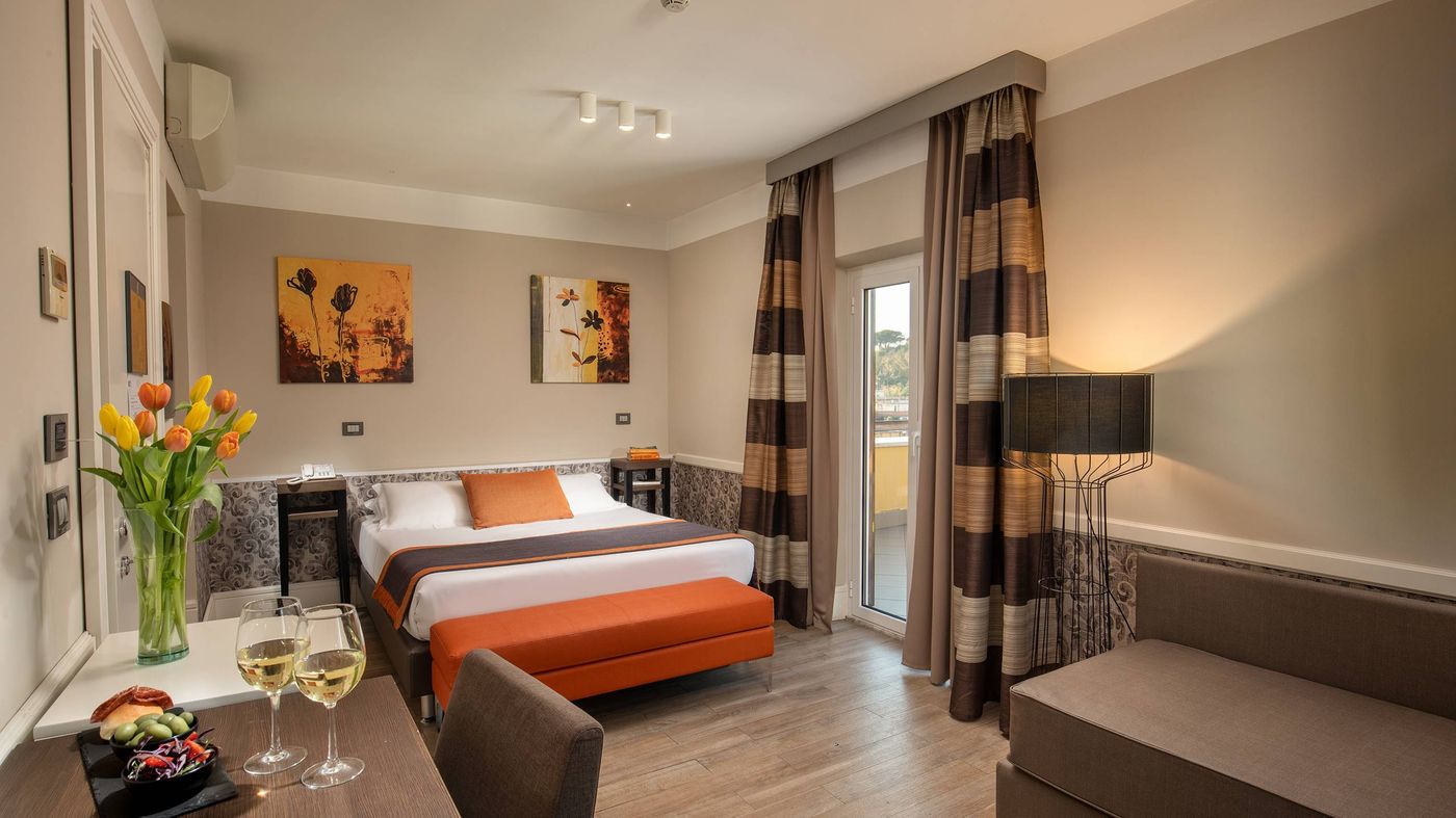 Fragance St Peter Hotel