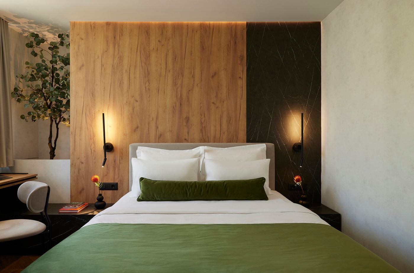 The-Port-Square-Hotel-Room-40