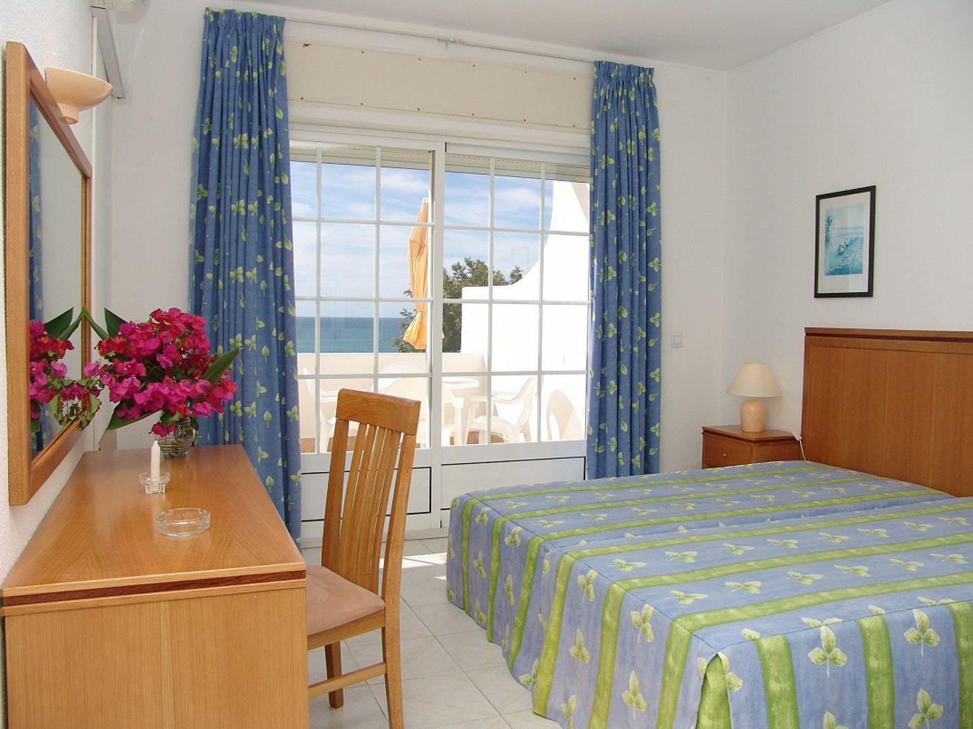 Monica-Isabel-Beach-Club-Room-14