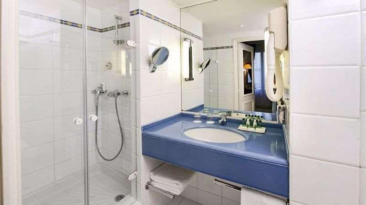 Hotel-Etats-Unis-Opera-Room-41