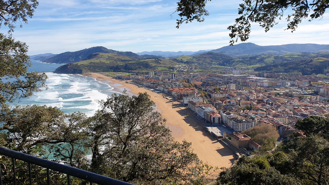 Zarauz-Spain-ZARAUTZ-General view-2
