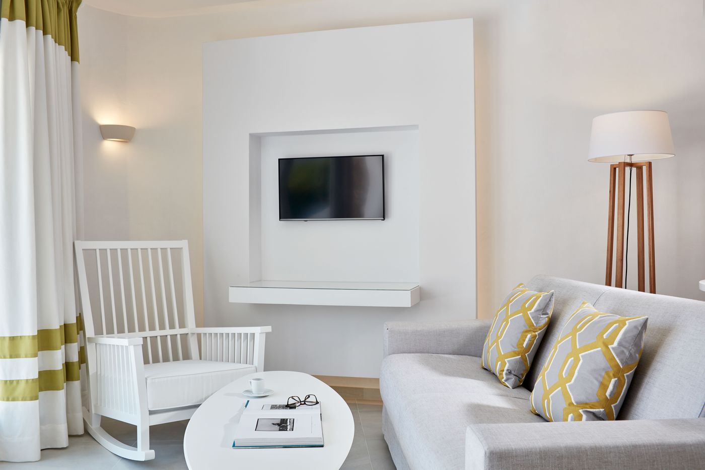 Archipelagos-Hotel-Room-39