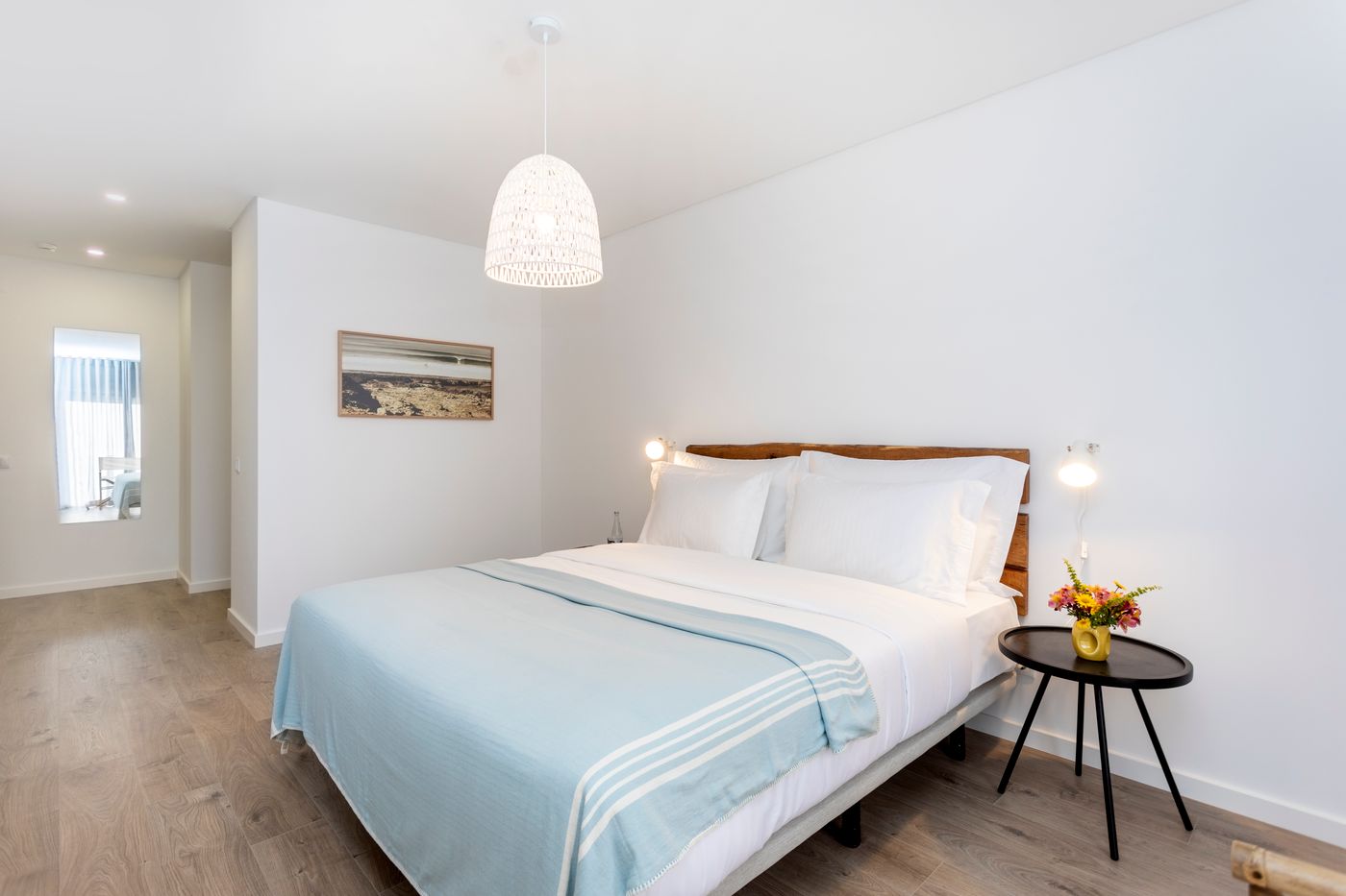 You-and-the-sea-Room-12