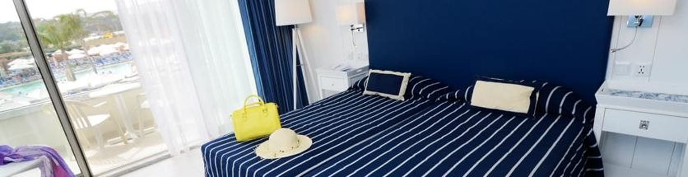 db-Seabank-Resort---Spa-Room-17