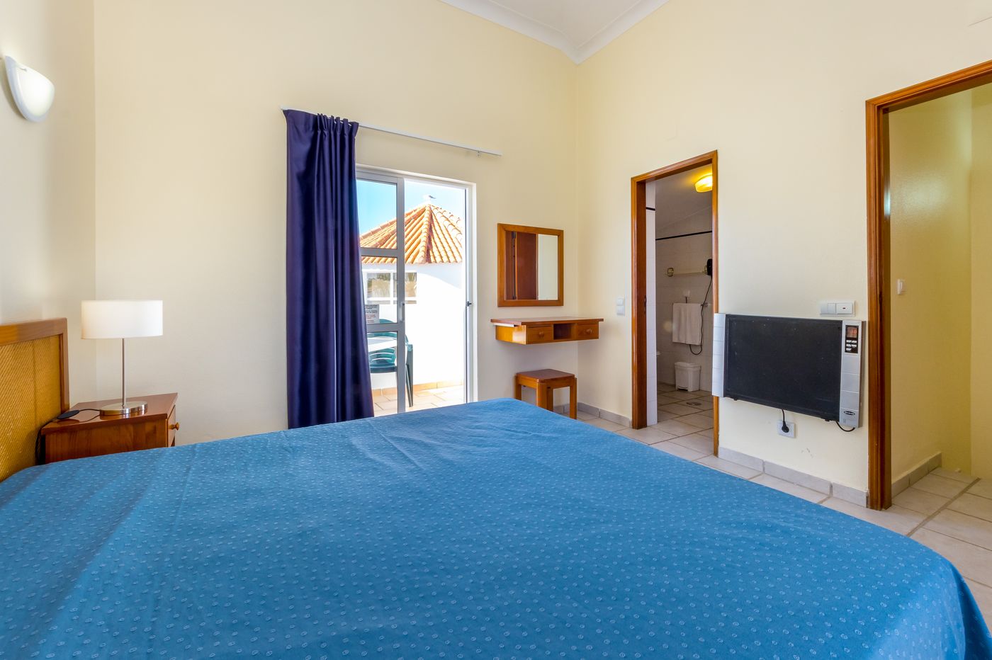 Ouratlantico-Room-40