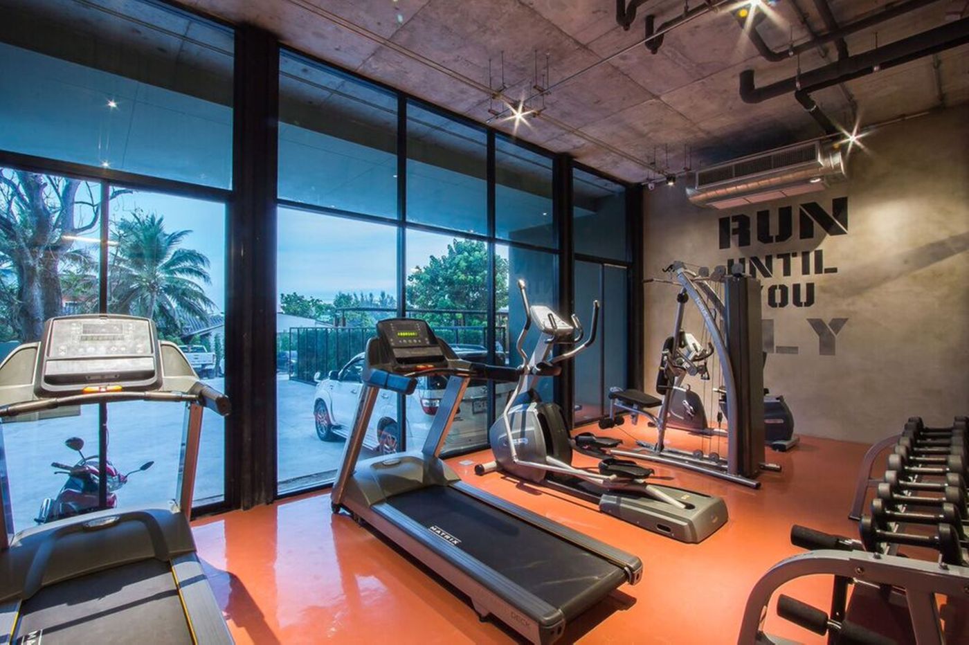 Sugar-Marina-Resort--Aviator--Phuket-Airport-Sports-and-Entertainment-40