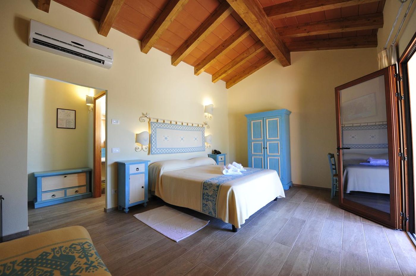 Hotel-L-Esagono-Room-7