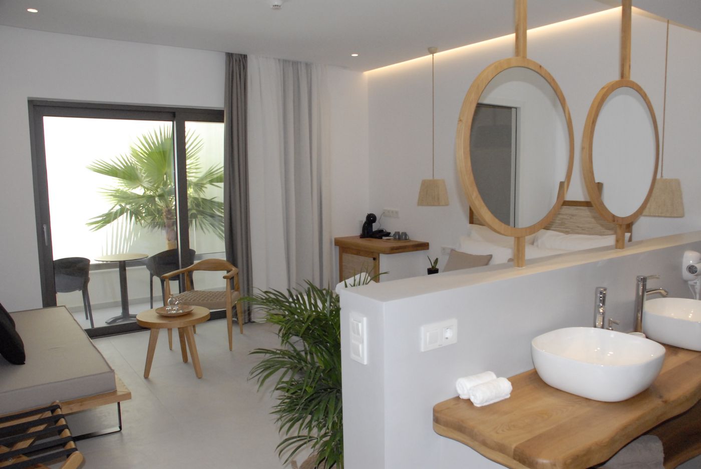 Aqua Blu - Adult’s Only