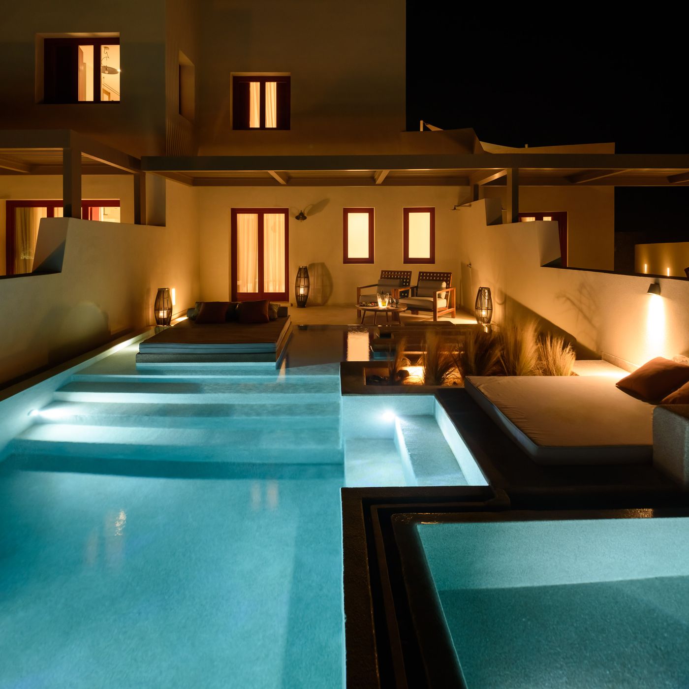 Potnia-Theron-Suites-Room-44