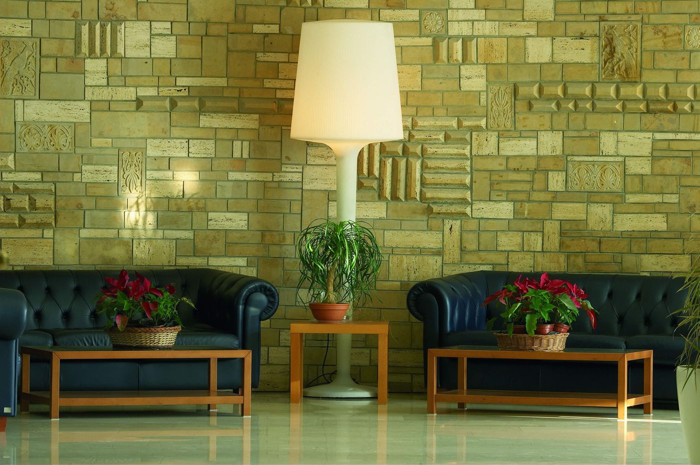 Hotel-Fenix-Lobby-11