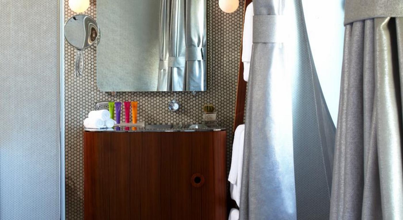 Dream-Downtown-Part-of-Hyatt-Room-45