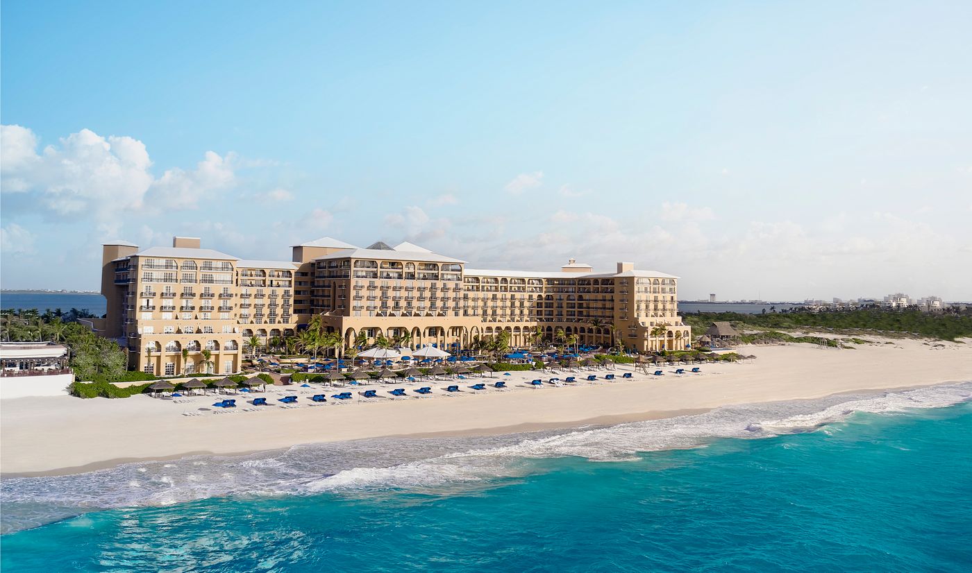 The-Ritz-Carlton--Cancun-General-view-3