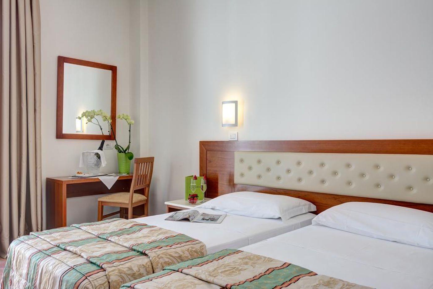 Hotel-Caravel-Room-22