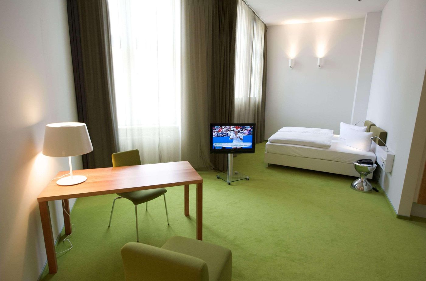Wyndham-Garden-Berlin-Mitte-Room-12