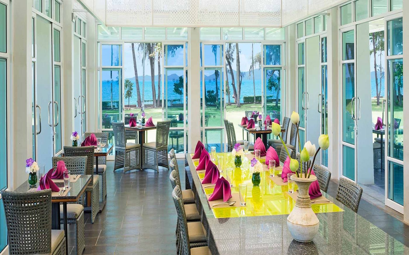 Dusit-Thani-Krabi-Beach-Resort-Restaurant-65