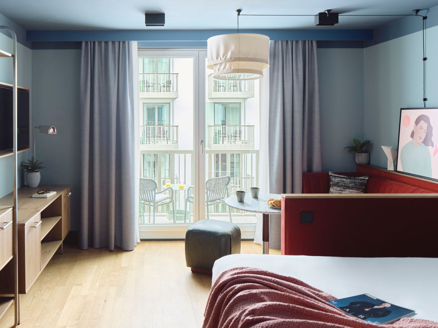 Schwan-Locke--Landwehrstrasse-Room-23