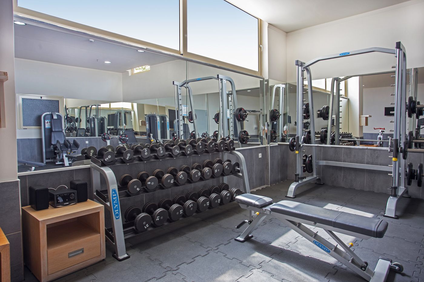 Grand-Blue-Beach-Hotel-Sports-and-Entertainment-72