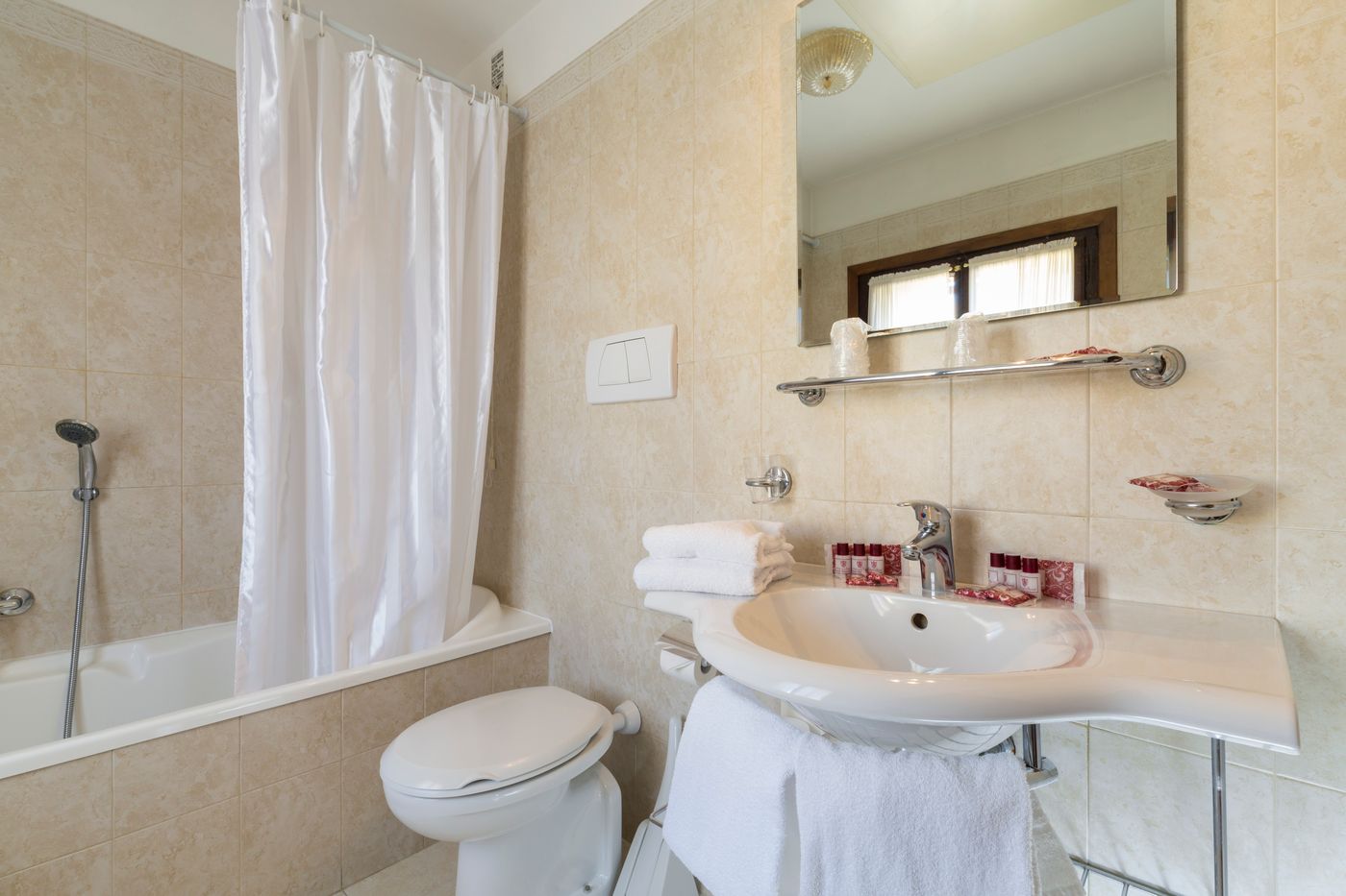 Palazzo-Guardi-Room-41