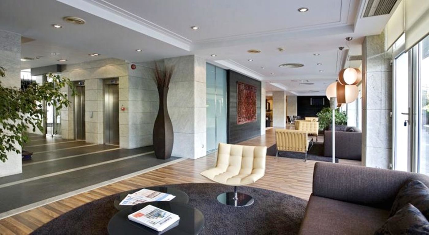 Ilunion San Sebastián-Spain-SAN SEBASTIAN-Lobby-9