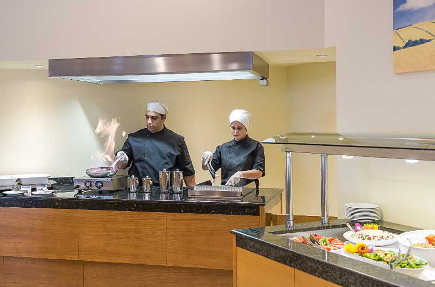 Santa-Marina-Plaza-Restaurant-41