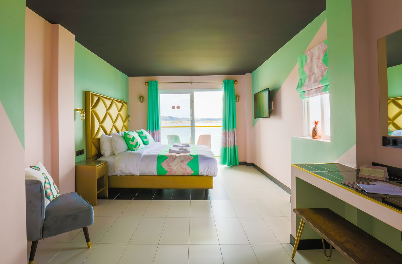 ¿-Wi-Ki-Woo Boutique Hotel & Apartments - Adults Only