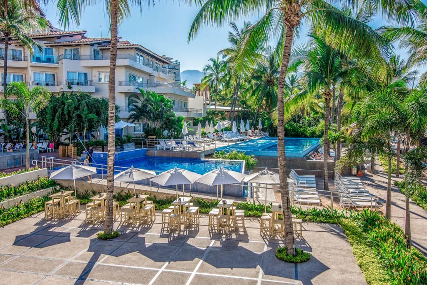 Friendly Puerto Vallarta Beach Resort & Spa