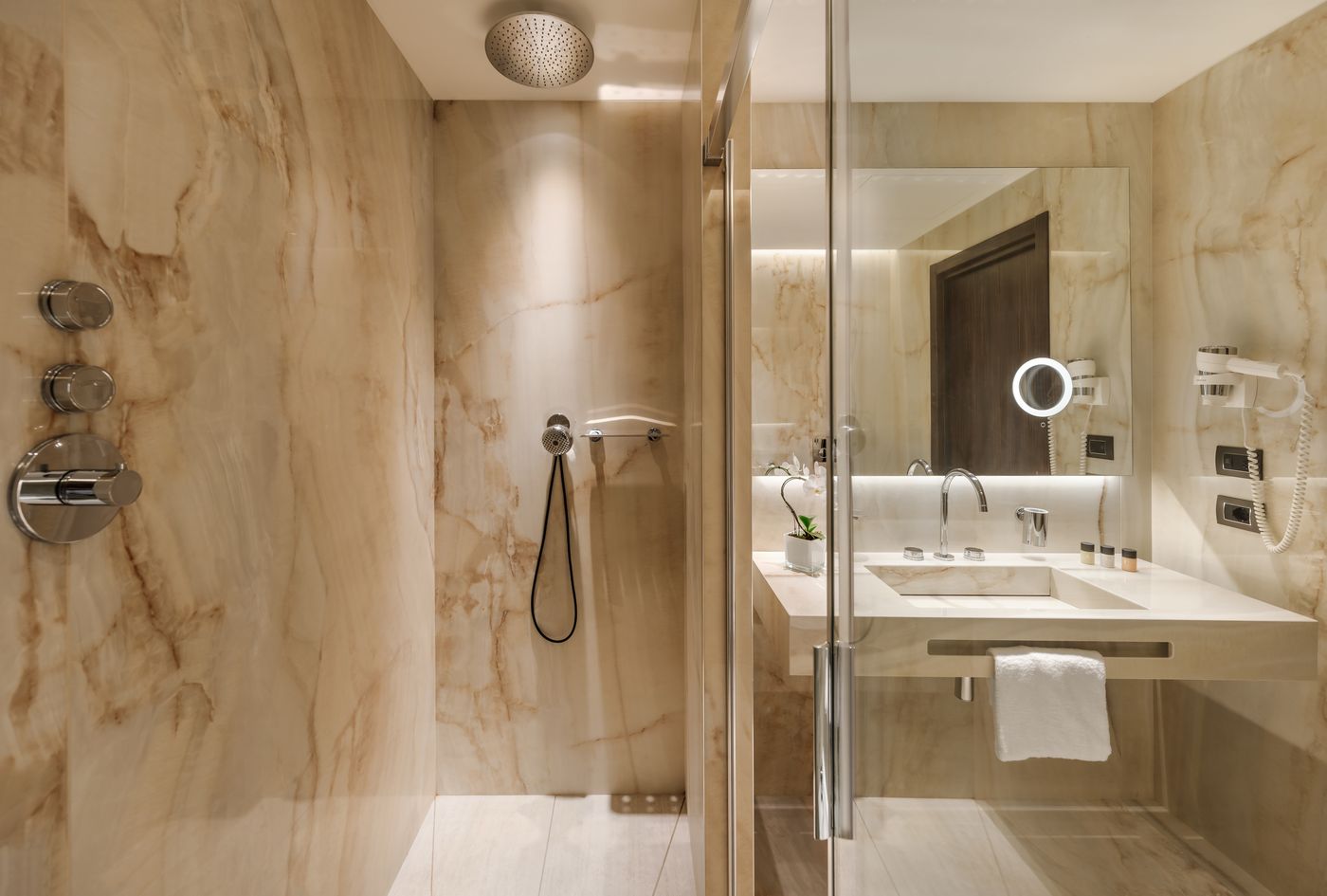 Dei-Cavalieri-Milano-Duomo-Room-31