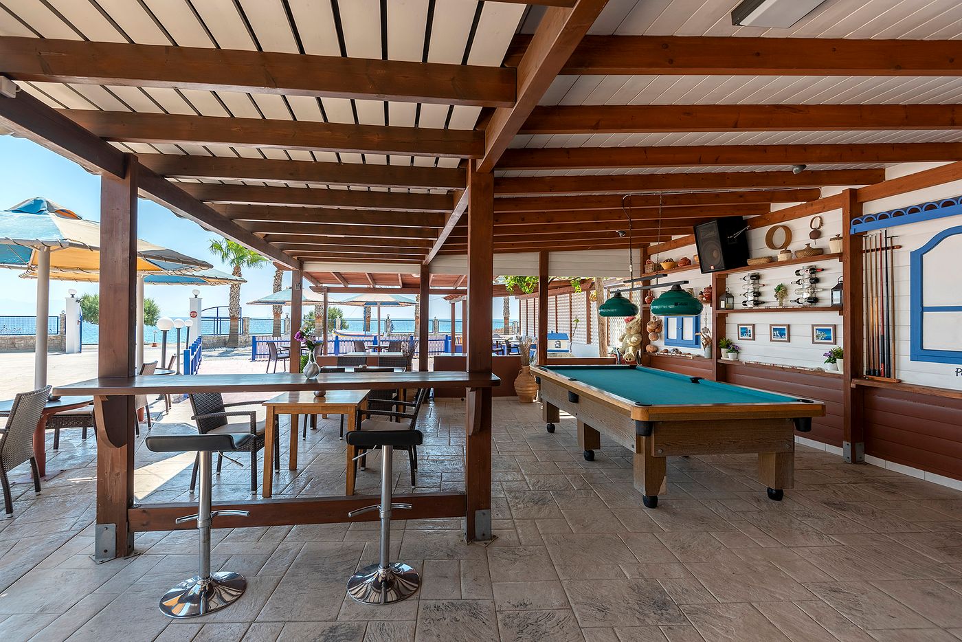 Mammis-Beach-Hotel-Sports-and-Entertainment-50