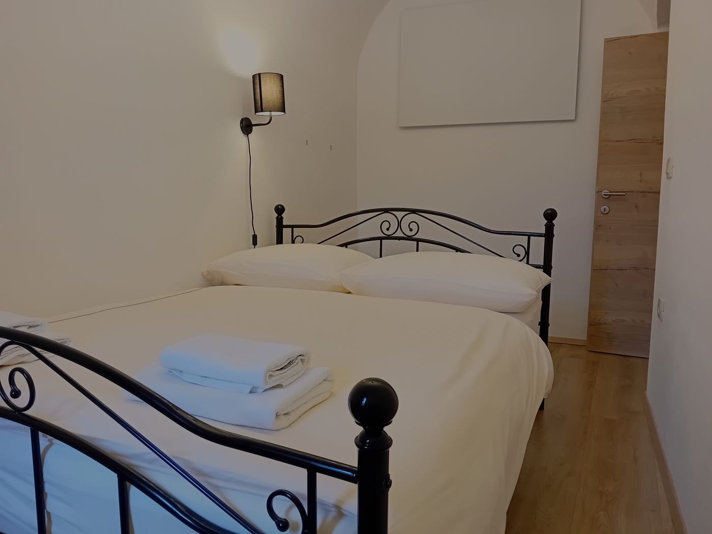 Vila Radolca apartments & rooms-Slovenia-Radovljica-Room-10