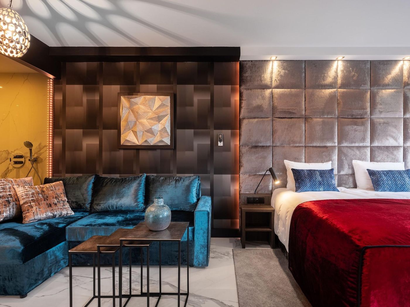 Art-Suites-Hotel-Room-29