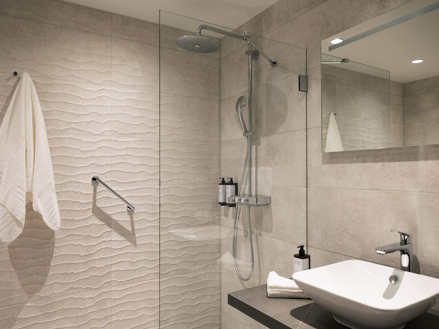 Mercure-Amsterdam-North-Station-Room-32