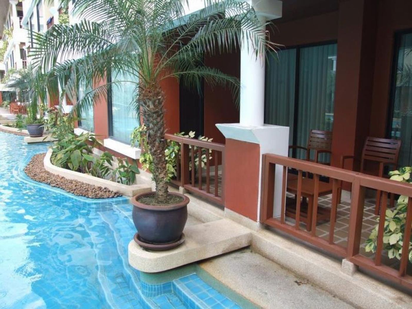 Patong-Paragon-Pool-9