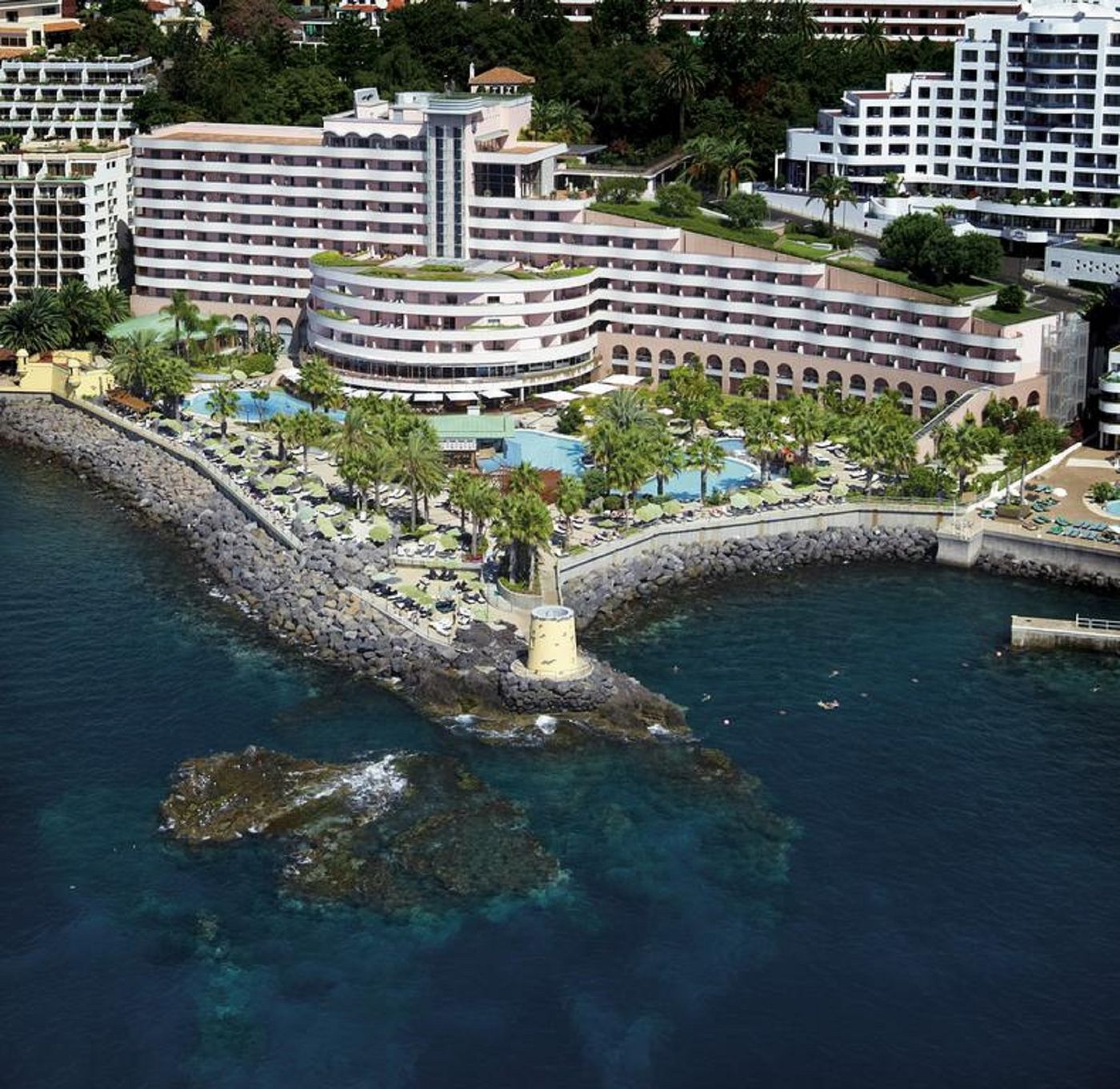 Royal-Savoy-General-view-10