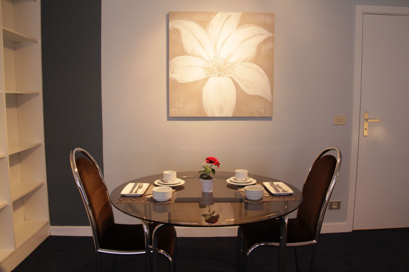 First-Euroflat-Hotel-Room-54