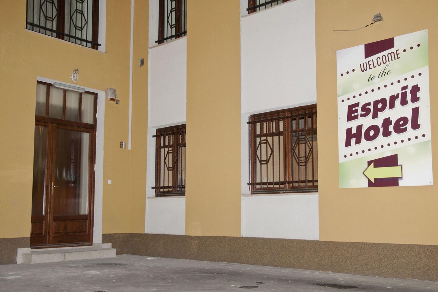 Esprit-Hotel-Budapest-General-view-18