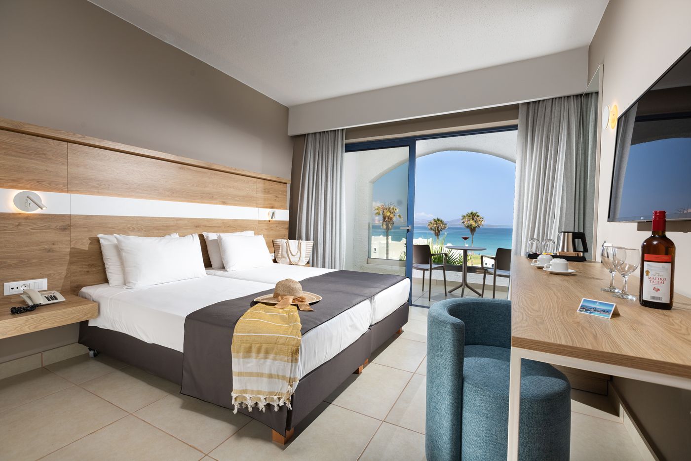 Aeolos-Beach-Room-17