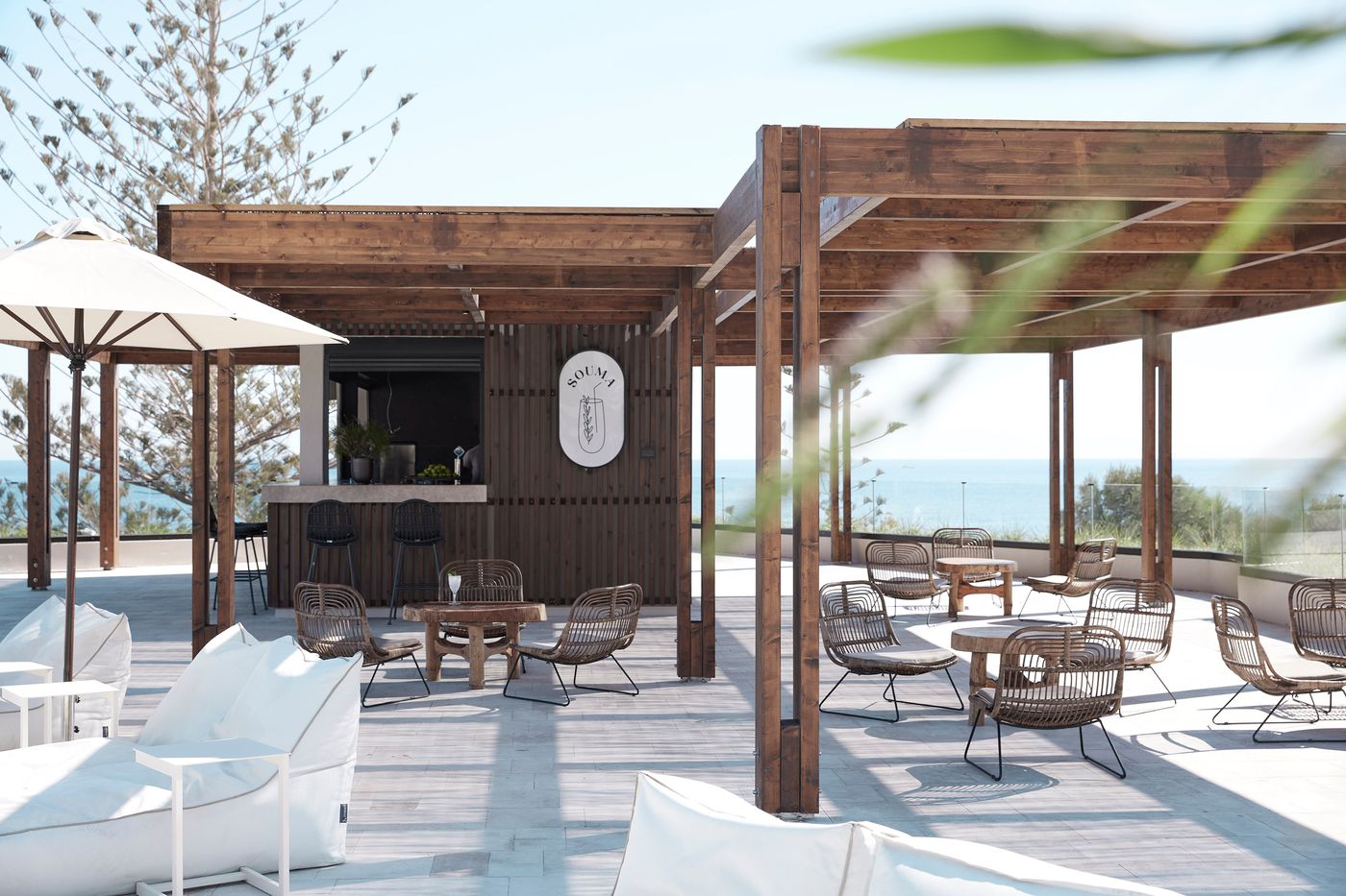 Helea-Lifestyle-Beach-Resort-Restaurant-21