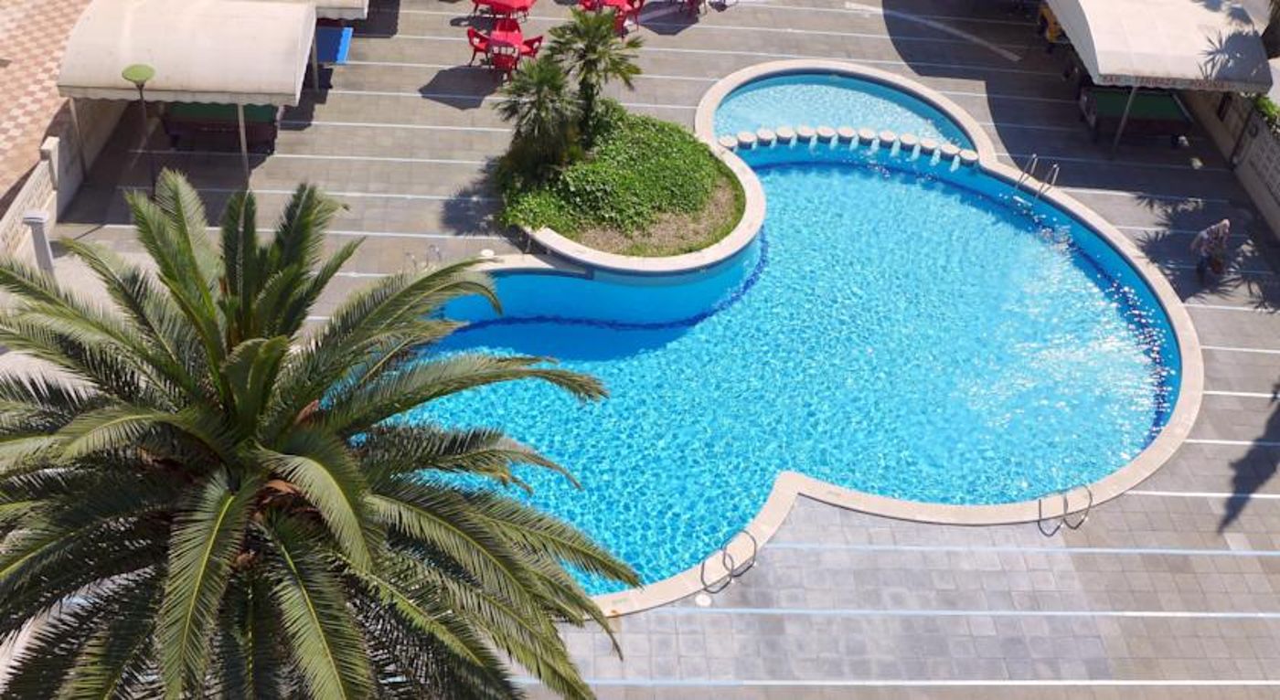 Los Peces Apartments