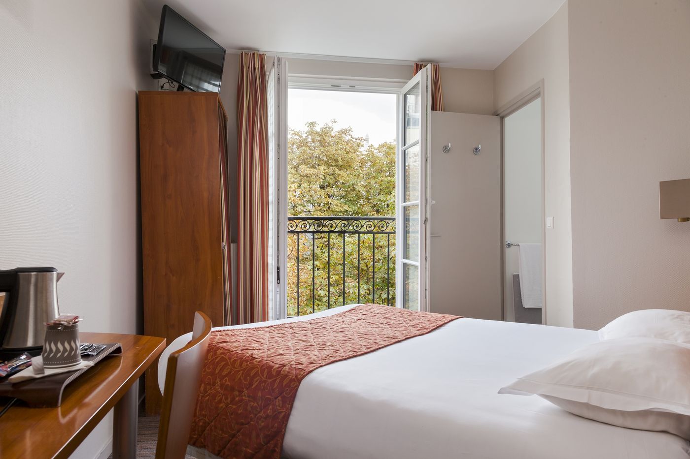 Timhotel-Montmartre-Room-6