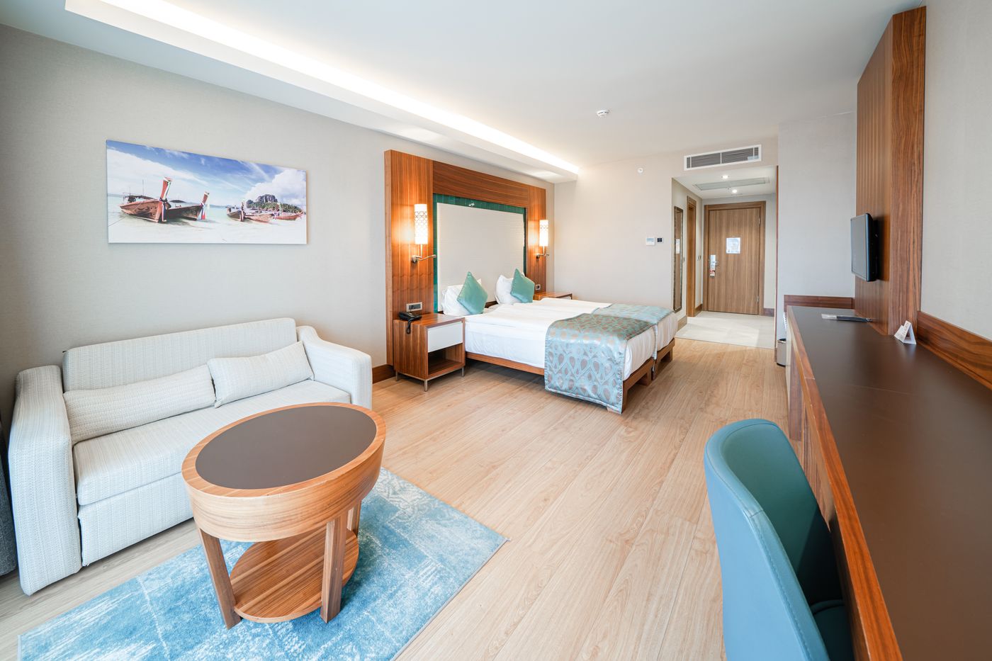Ramada Hotel & Suite by Wyndham Kusadasi